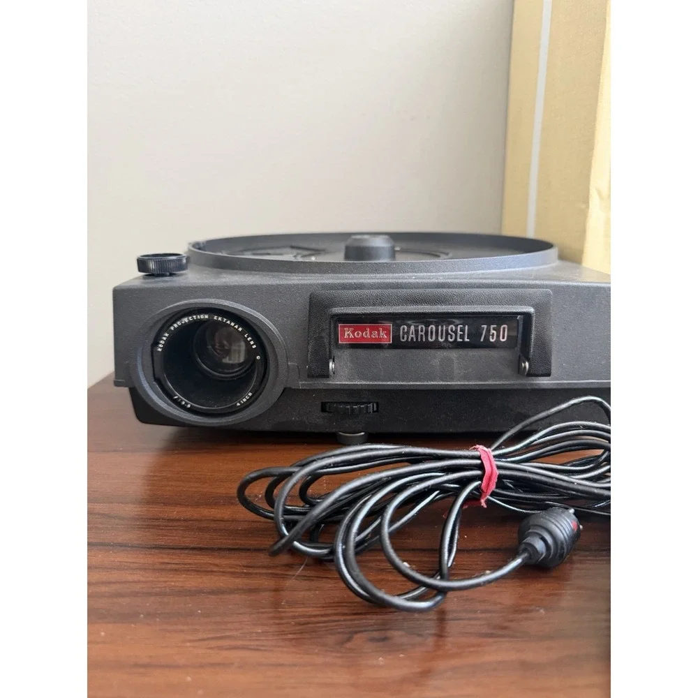 Vintage Kodak Carousel 750 Slide Projector Ektanar Lens Remote Manual Original
